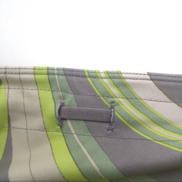 FREE PEOPLE Movement Wave Crush Leggings Lime Green Grey Activewear Size S NWT - Picture 10 of 12